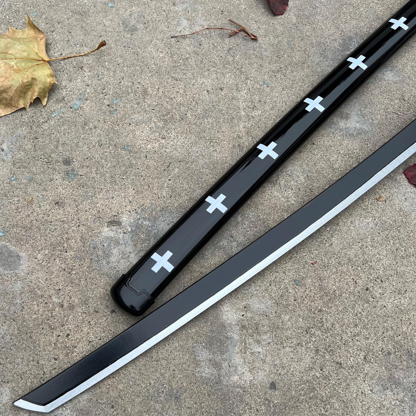 One Piece: Trafalgar D. Law Kikoku White Wooden Katana