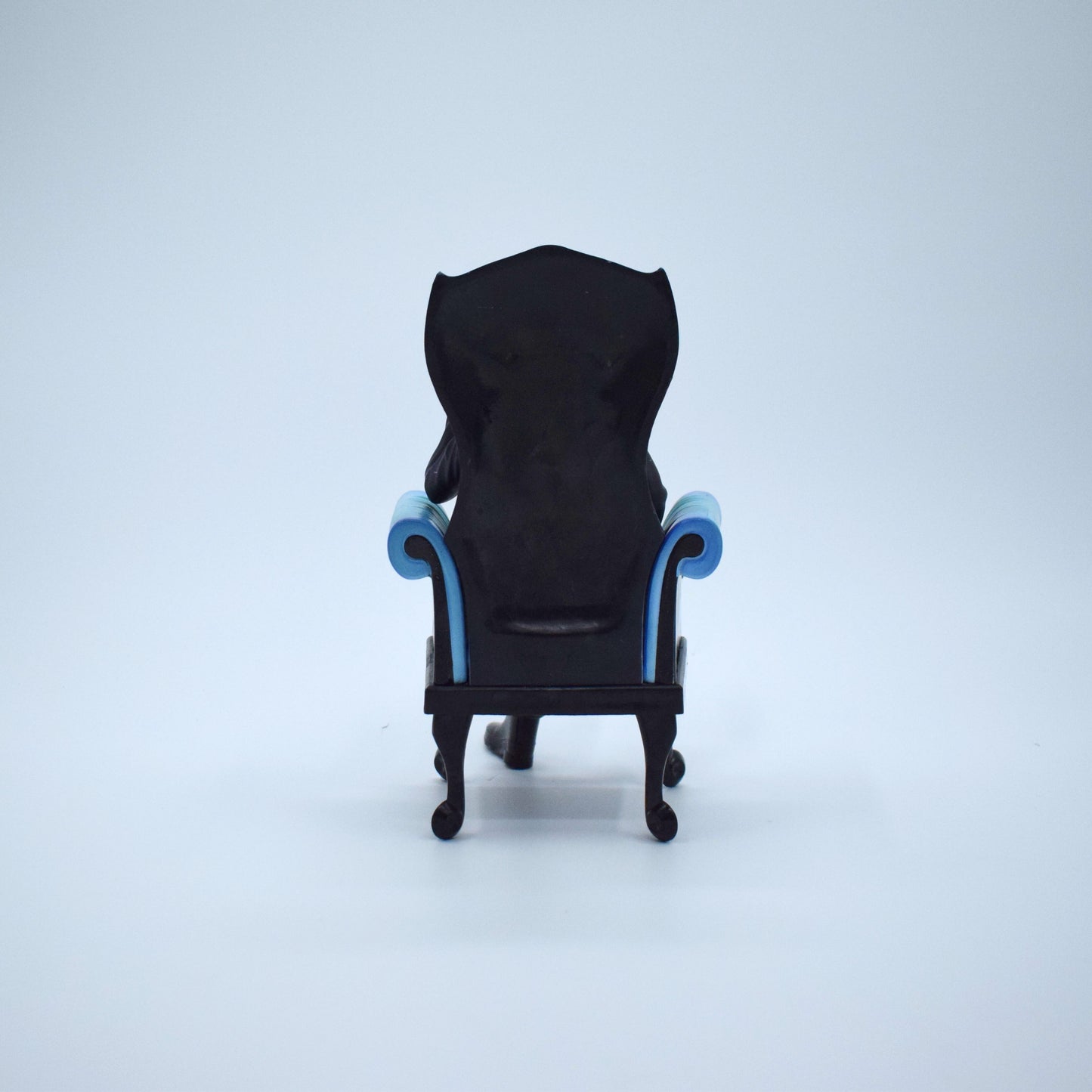 Satoru Gojo Seated Throne Edition Anime Collectible (22 cm)