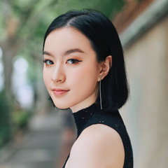 Chloe Gong