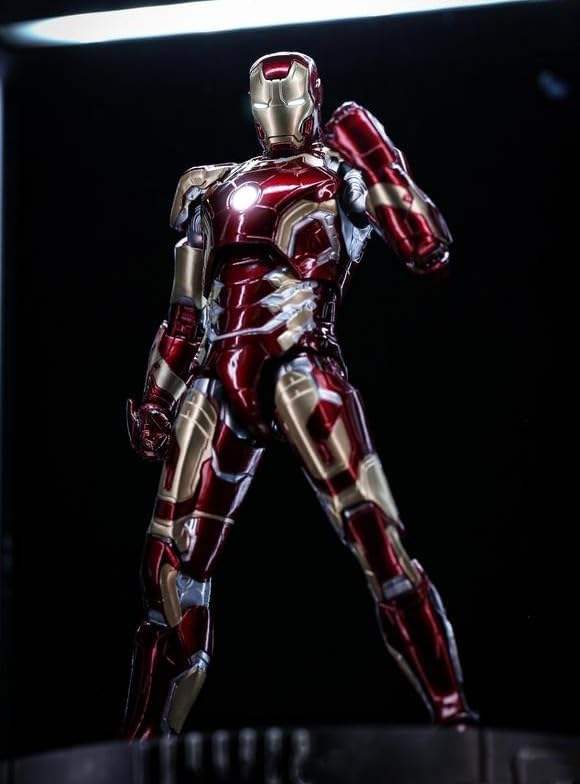 Iron Man Mark 43 — ZD Toys Action Figure - LED Light-Up edition - image 5
