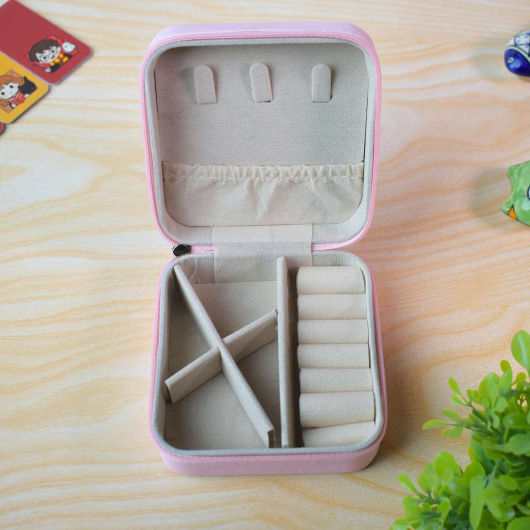 Travel Jewelry Organizer Case – Mini Portable Jewelry Storage Box for Rings, Earrings & Accessories