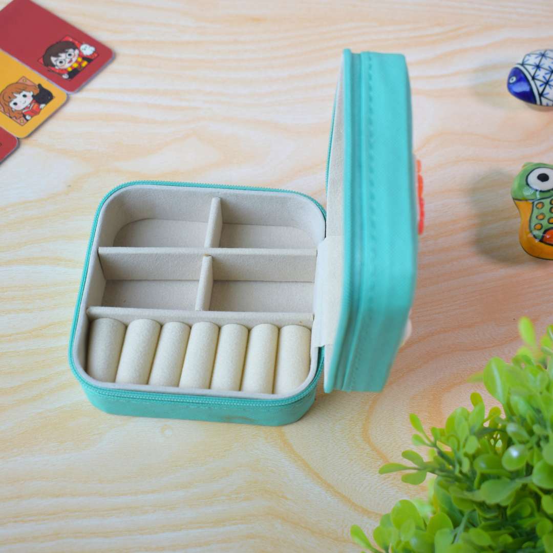 Travel Jewelry Organizer Case – Mini Portable Jewelry Storage Box for Rings, Earrings & Accessories