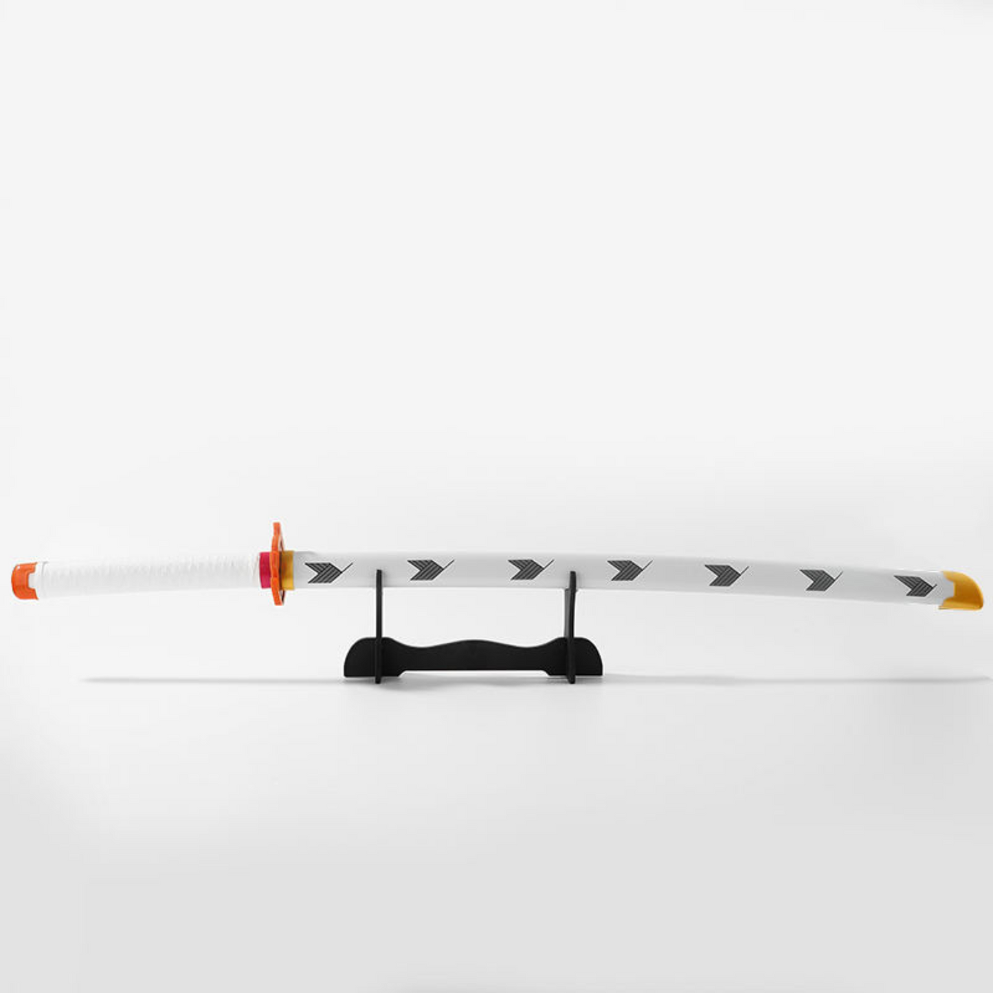 Wooden replica of Kyojuro Rengoku’s Nichirin katana with flame-patterned scabbard