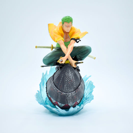 One Piece : Roronoa Zoro Boat Battle Figure