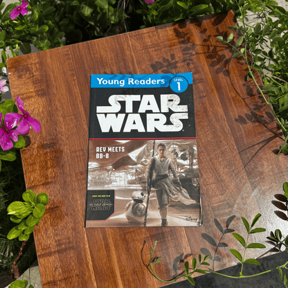 World of Reading Star Wars The Force Awakens: Rey Meets BB-8: Level 1