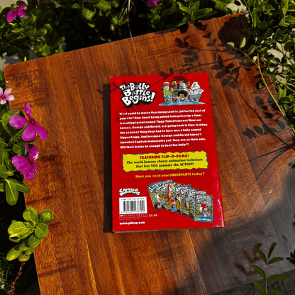 Captain Underpants And The Terrifying Re-Turn Of Tippy Tinkletrousers [Paperback] DAV PILKEY