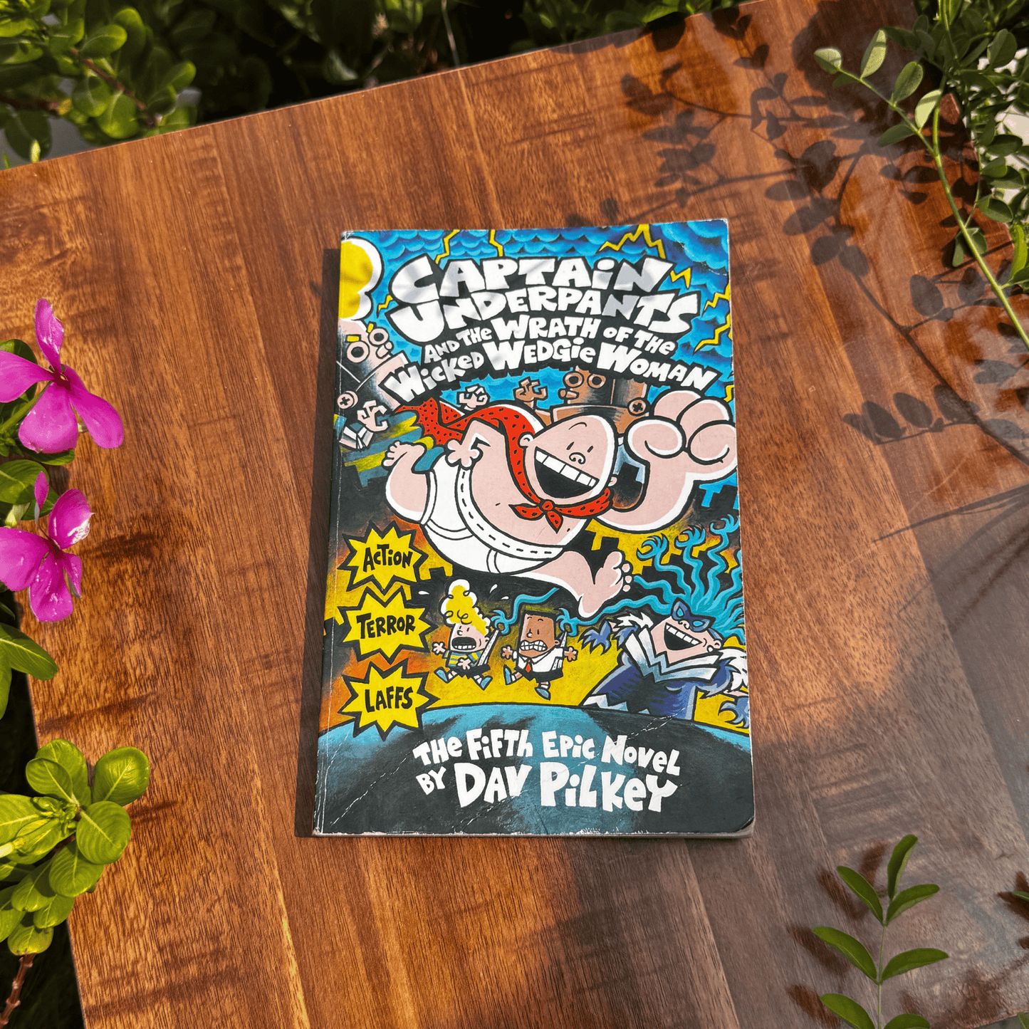 Captain Underpants and the Wrath of the Wicked Wedgie Woman (Captain Underpants)