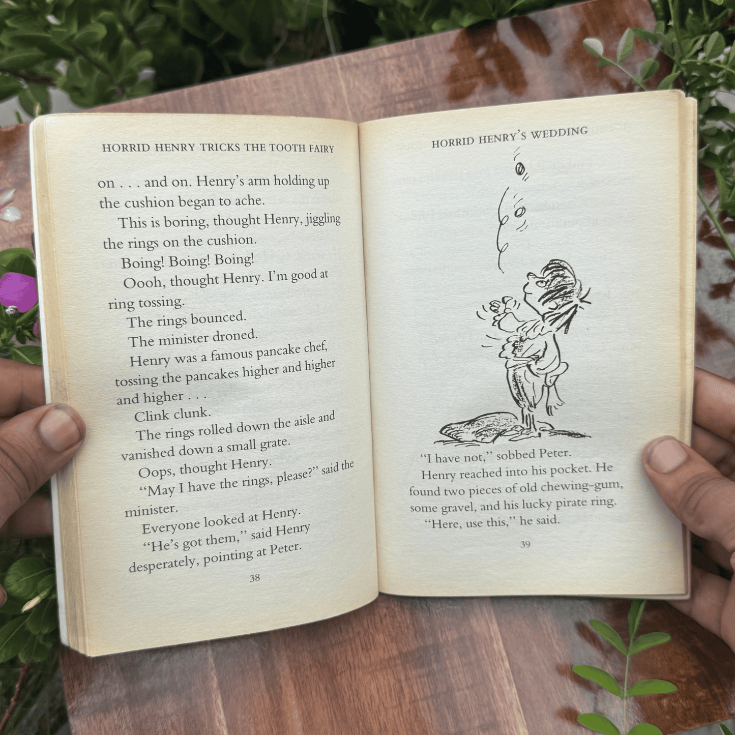 Horrid Henry Tricks the Tooth Fairy