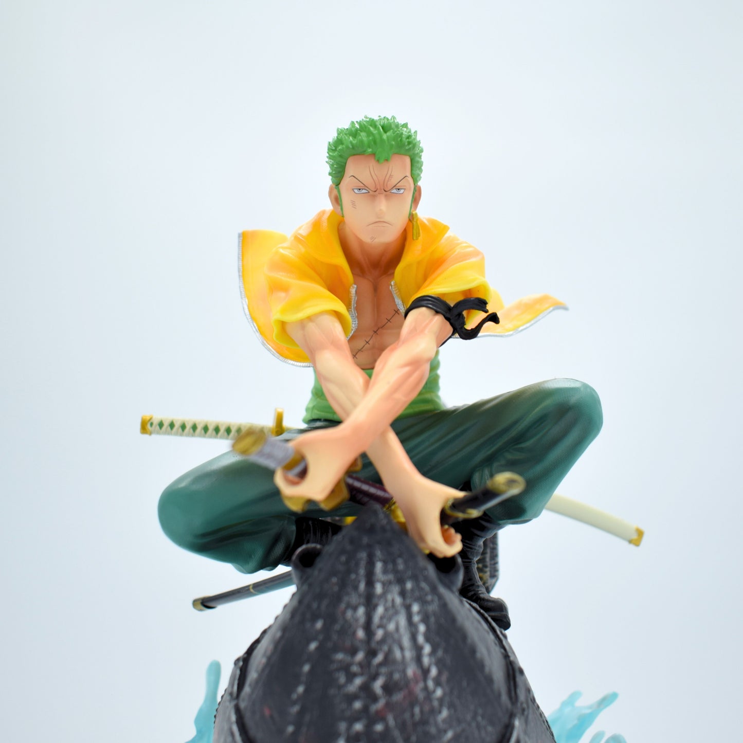 One Piece : Roronoa Zoro Boat Battle Figure
