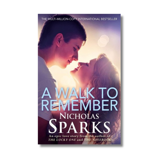 A Walk to Remember By Nicholas Sparks (Paperback)