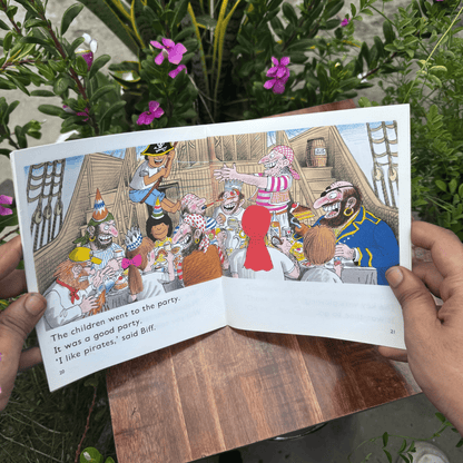 Oxford Reading Tree: Stage 5: Storybooks 2: Pirate Adventure