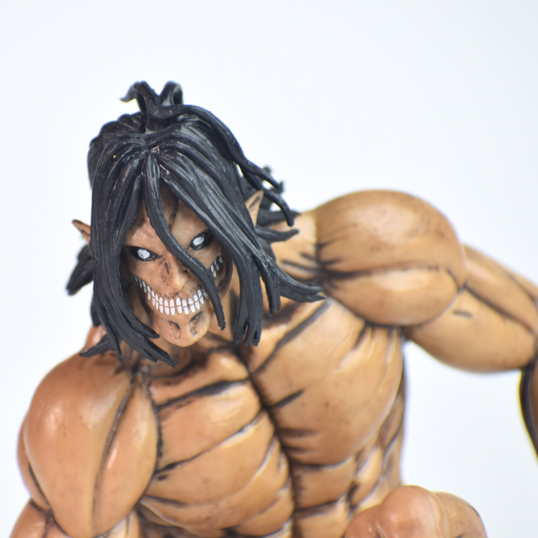 Attack on Titan Eren Yeager Titan Form Figure – 15 cm Crouching Attack Titan Collectible