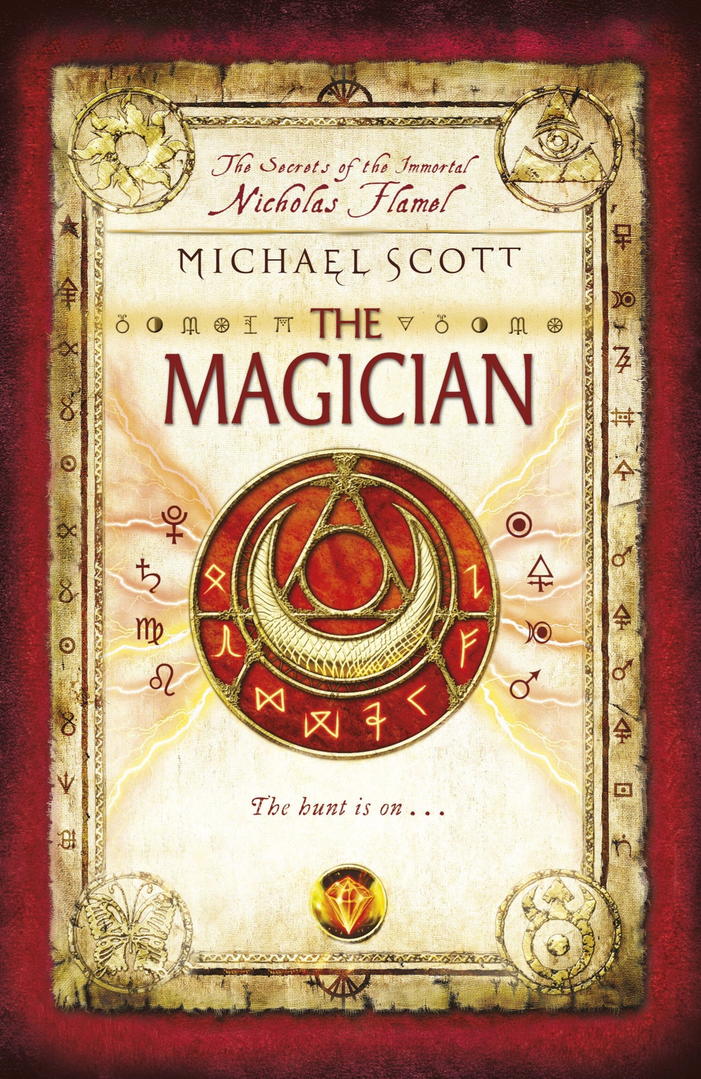 The Magician: Book 2 By Michael Scott (Paperback)