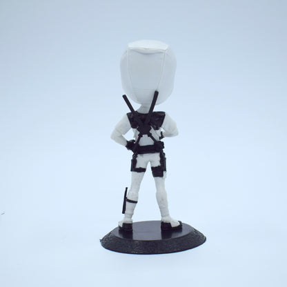 Deadpool White Suit Q Posket (15 CM)