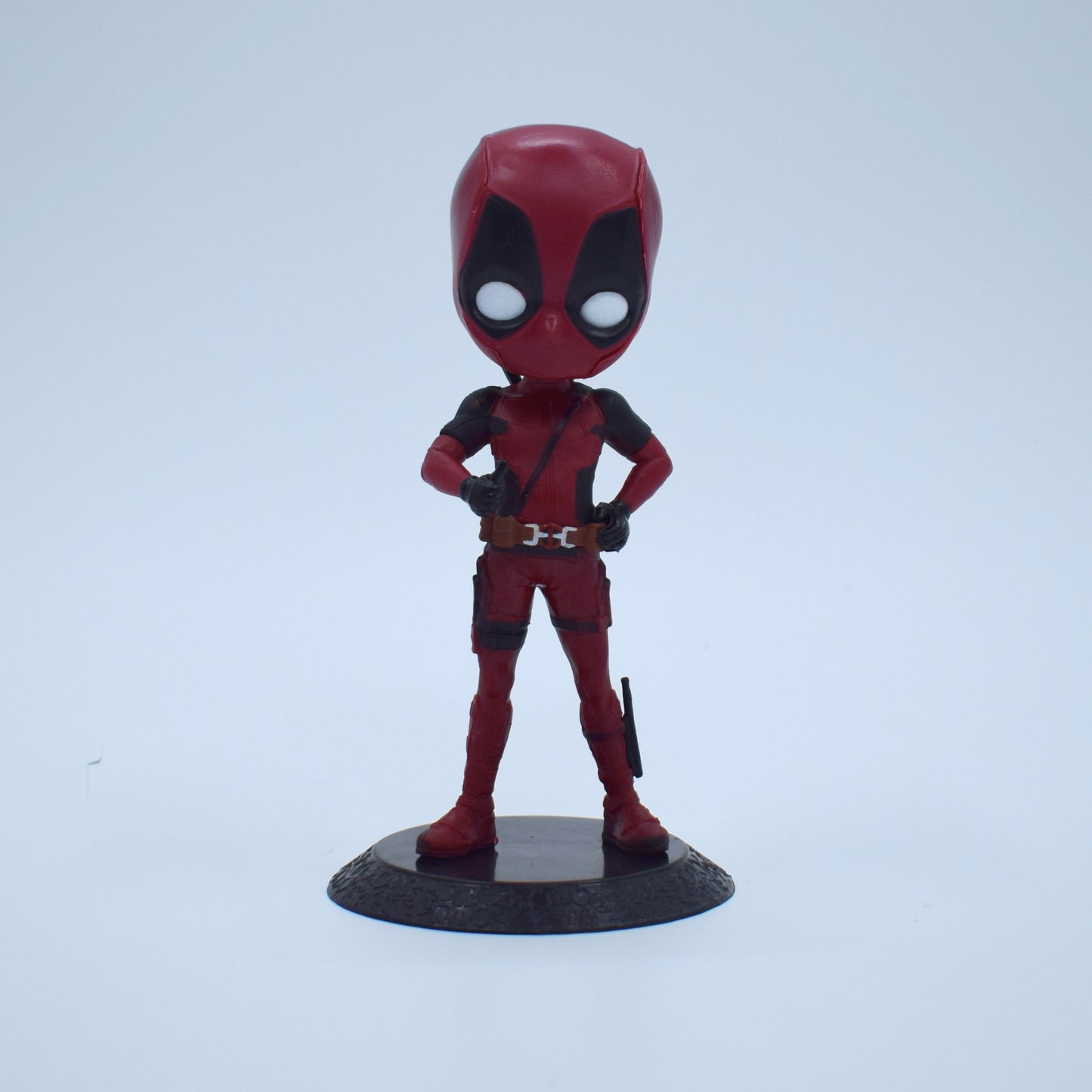 Deadpool Red Suit Q Posket (15 CM)