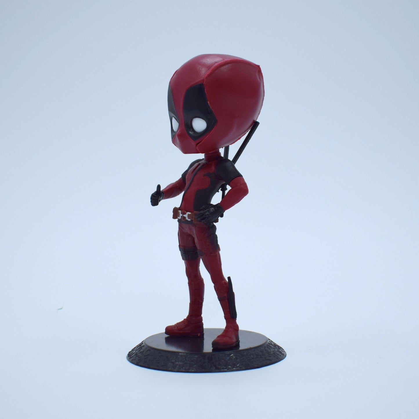 Deadpool Red Suit Q Posket (15 CM)