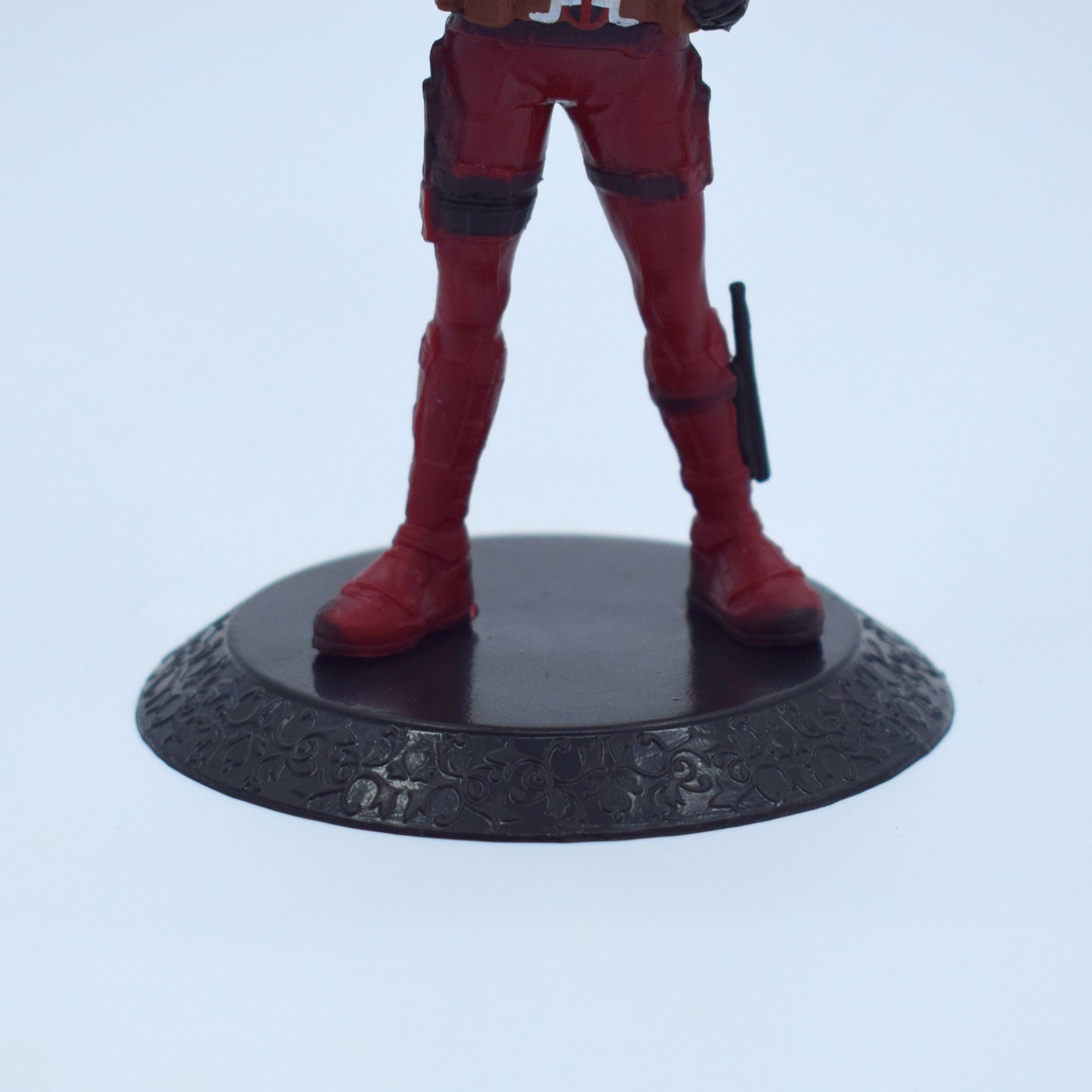 Deadpool Red Suit Q Posket (15 CM)