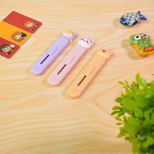 Cute Mini Utility Cutter – Cartoon Character Paper Cutter for Kids (Assorted)