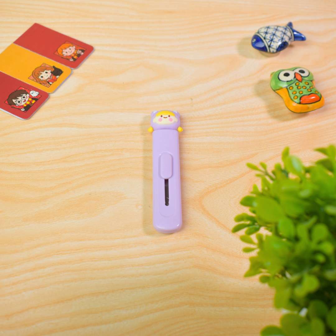 Cute Mini Utility Cutter – Cartoon Character Paper Cutter for Kids (Assorted)