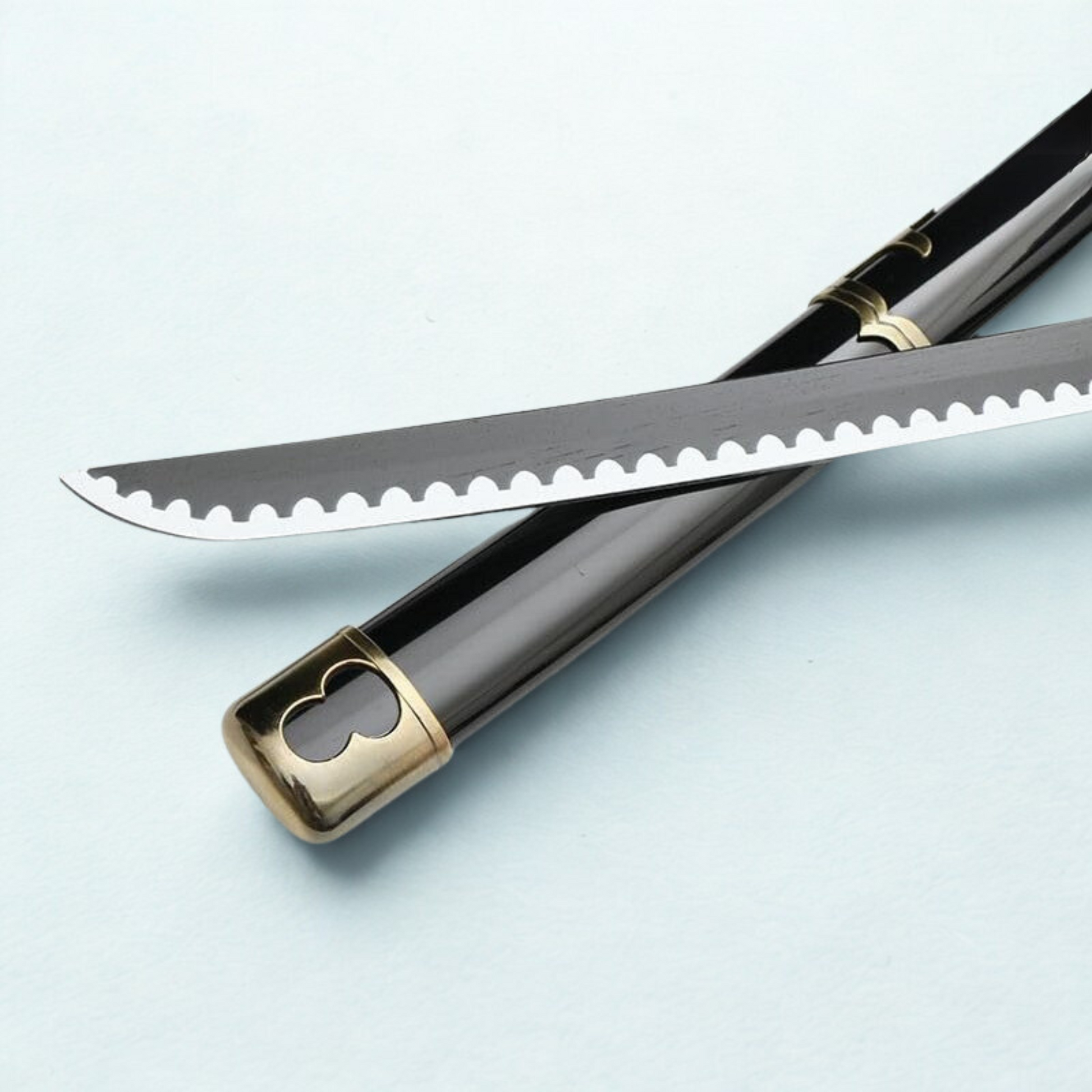 Roronoa Zoro’s Yubashiri wooden katana replica with black sheath and gold accents, 104 cm long