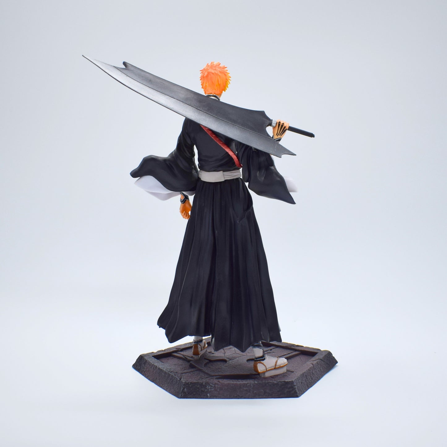 Ichigo Kurosaki – 33cm Premium Anime Figure with Bankai Sword