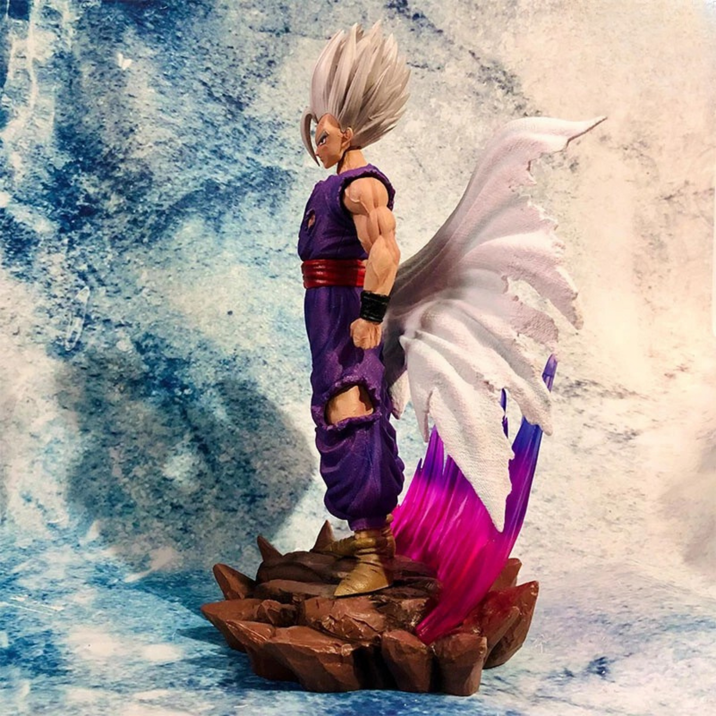 Super Saiyan Gohan Beast Form Figure on Energy Bas