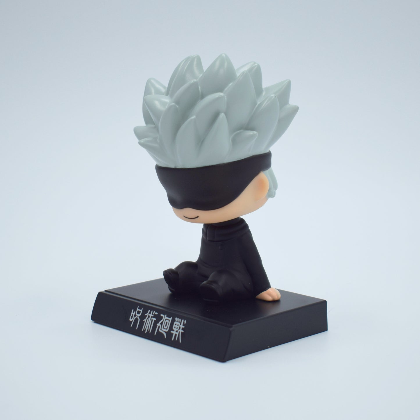 Gojo Satoru Chibi Figure – 11cm Anime Desk Collectible
