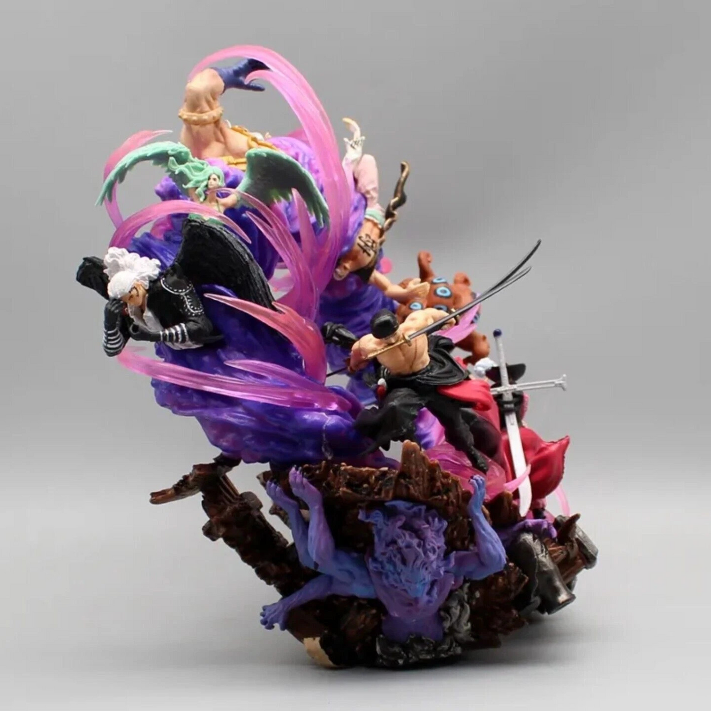 One Piece Ghost Island Zoro action figure fighting multiple enemies