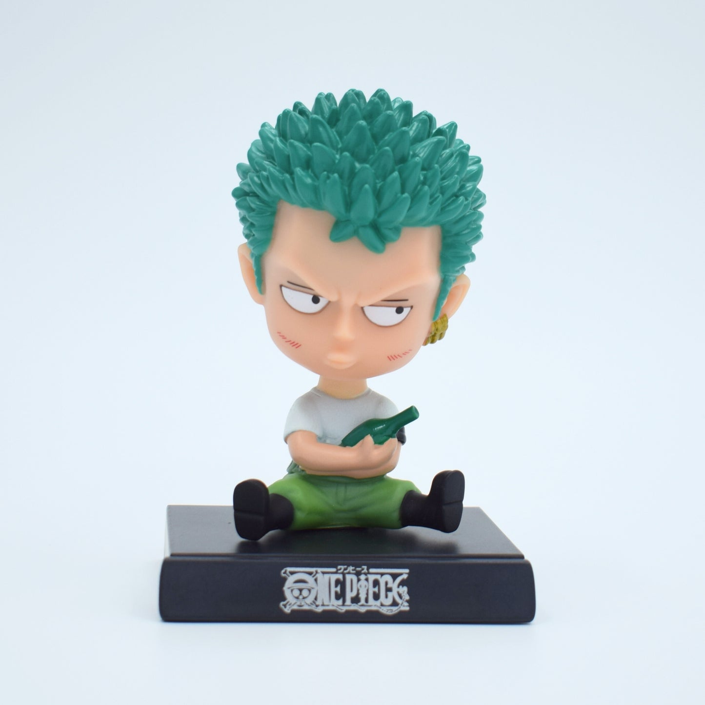 Zoro Sitting Figure with Display Base (12.5 cm)