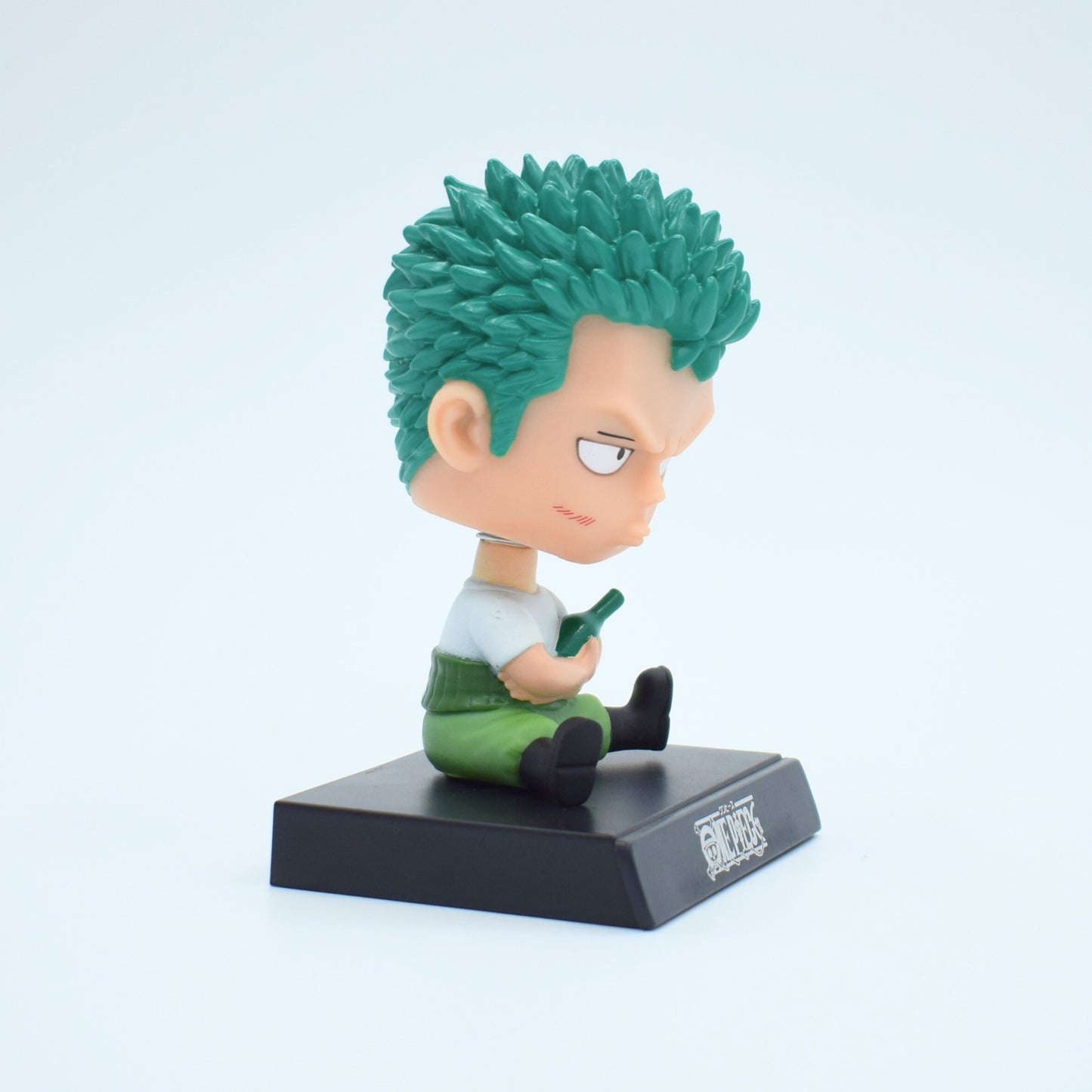 Zoro Sitting Figure with Display Base (12.5 cm)