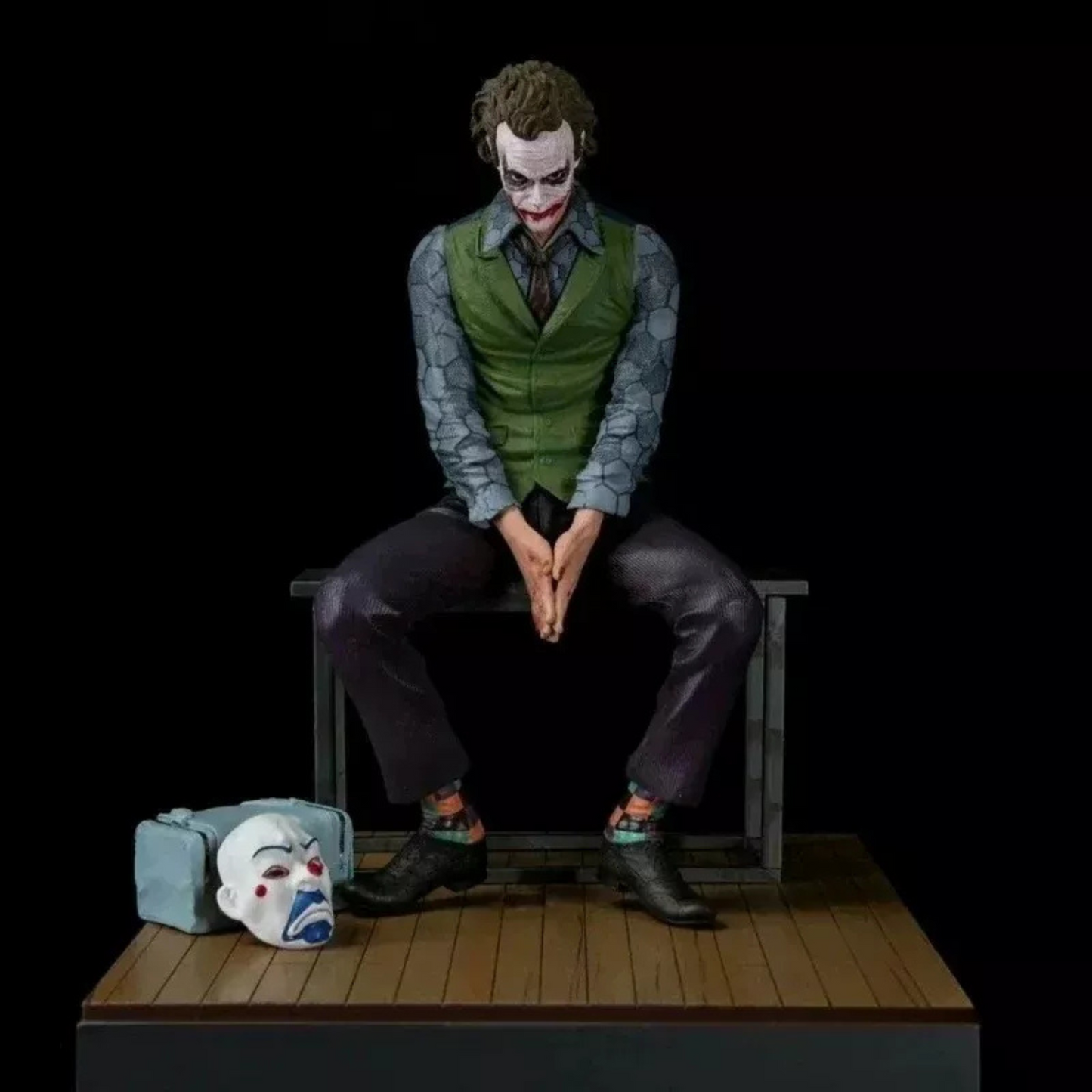 Dynamic Joker  action figure – perfect for themed collections and unique displays