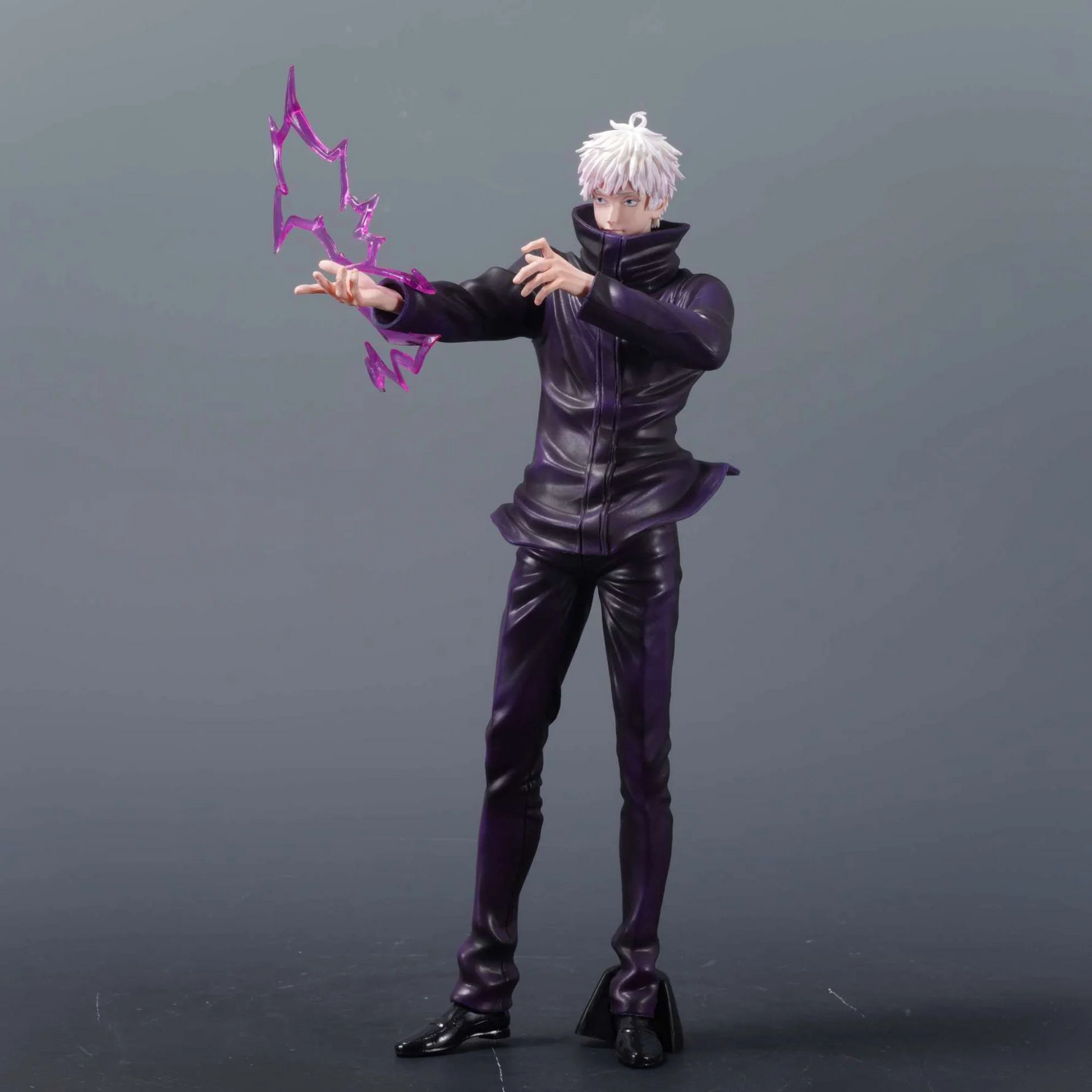 Satoru Gojo action figure performing cursed energy blast – 31cm Jujutsu Kaisen PVC collectible