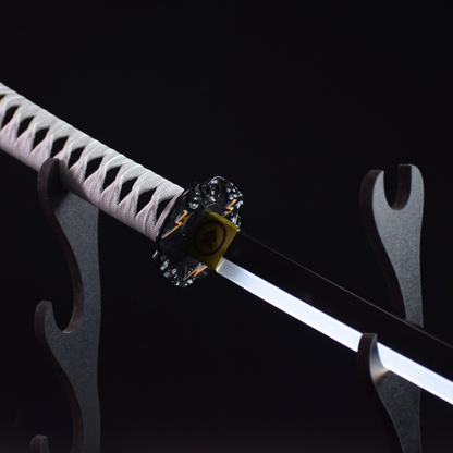 Ghost of Tsushima: Jin Sakai LED Katana 104cm - black tsuba with orange lightning and the gold Sakai crest
