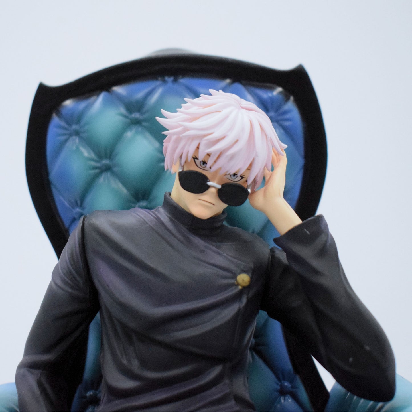 Satoru Gojo Seated Throne Edition Anime Collectible (22 cm)