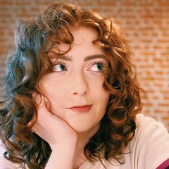 Alice Oseman 