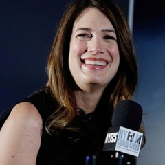 Gillian Flynn