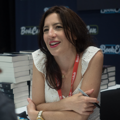 Stephanie Garber