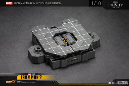 Iron Man Mark 4 with Suit-Up Gantry — ZD Toys Set - image 4