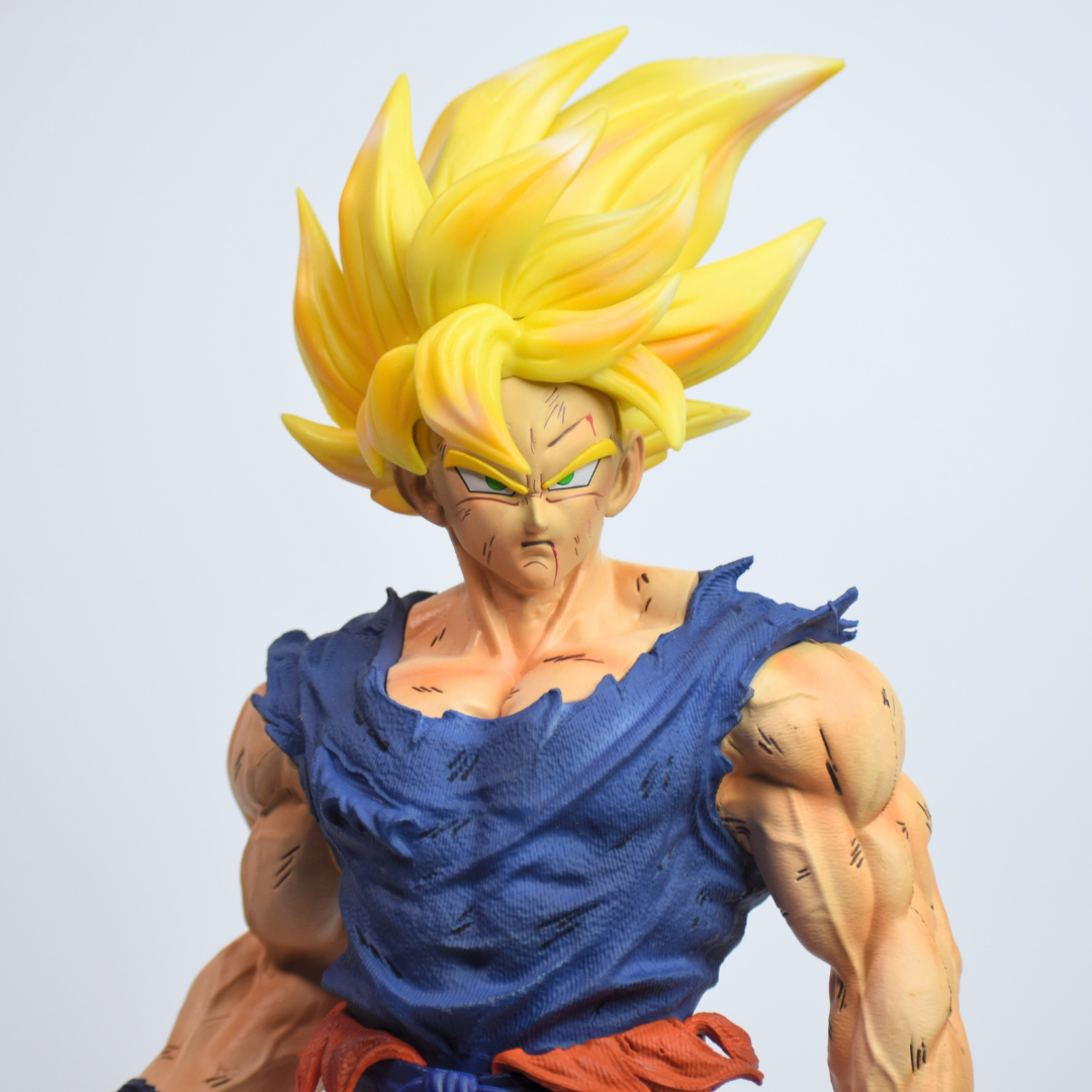Dragon Ball Z: Legendary Super Saiyan Goku Action Figure - close-up of face and spiky yellow Super Saiyan hair