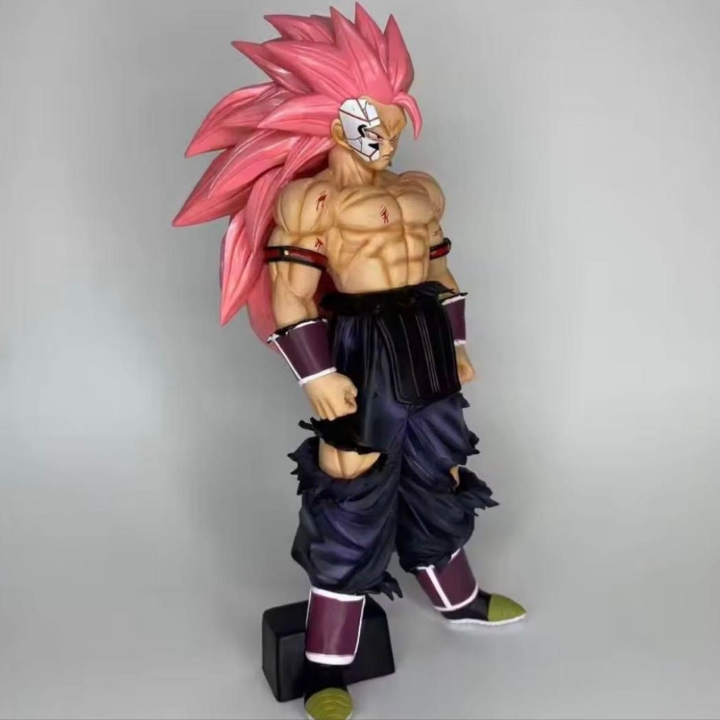 Pink Rage Warrior – Premium Anime Action Figure